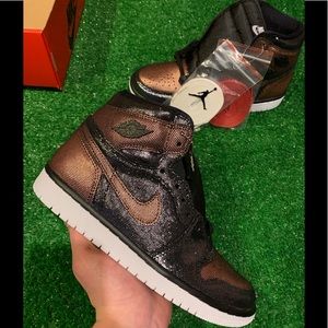 Women’s Retro Jordan 1